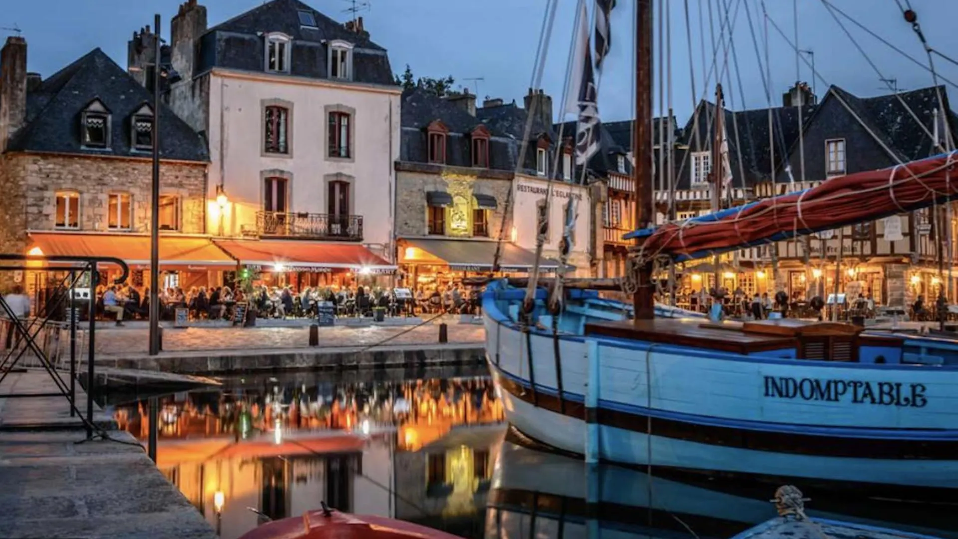 Tout Nouveau-Port de ST GOUSTAN, Trés Beau T2 avec Terrasse Auray Francia